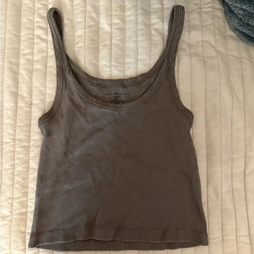 Brandy Melville beyonca crop tank - Picture 1 of 2